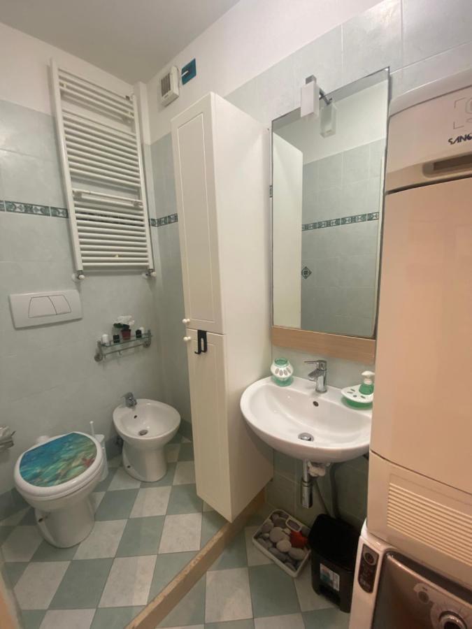 Caserma Guelfa - Casa Vacanza Chiarina San Benedetto del Tronto Bagian luar foto