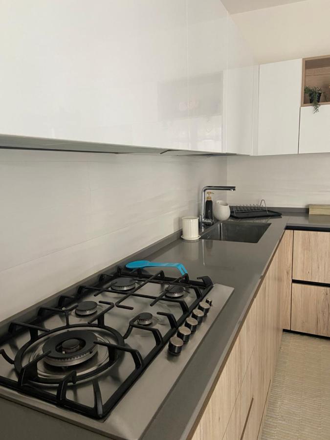 Caserma Guelfa - Casa Vacanza Chiarina San Benedetto del Tronto Bagian luar foto