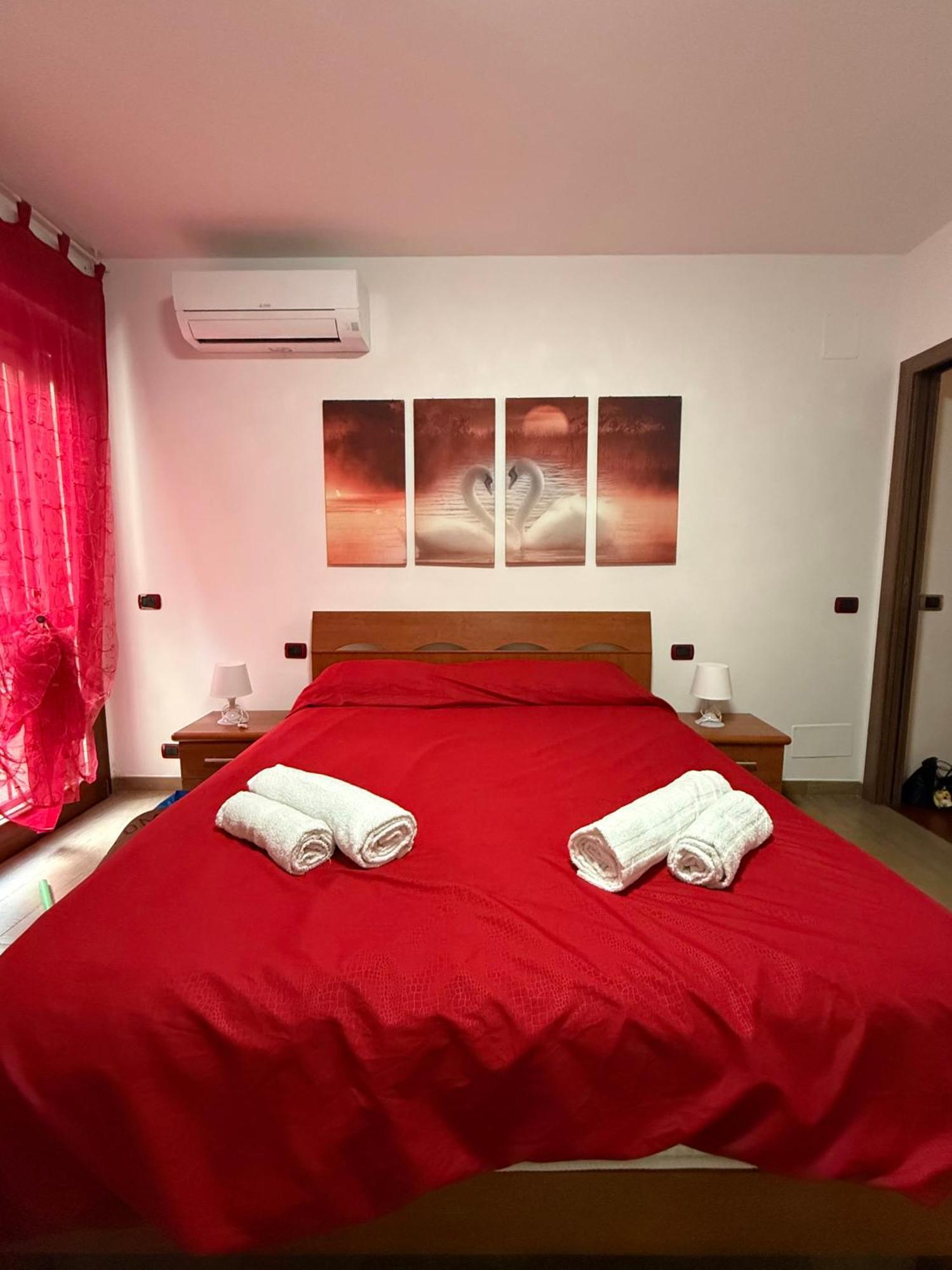 Caserma Guelfa - Casa Vacanza Chiarina San Benedetto del Tronto Bagian luar foto